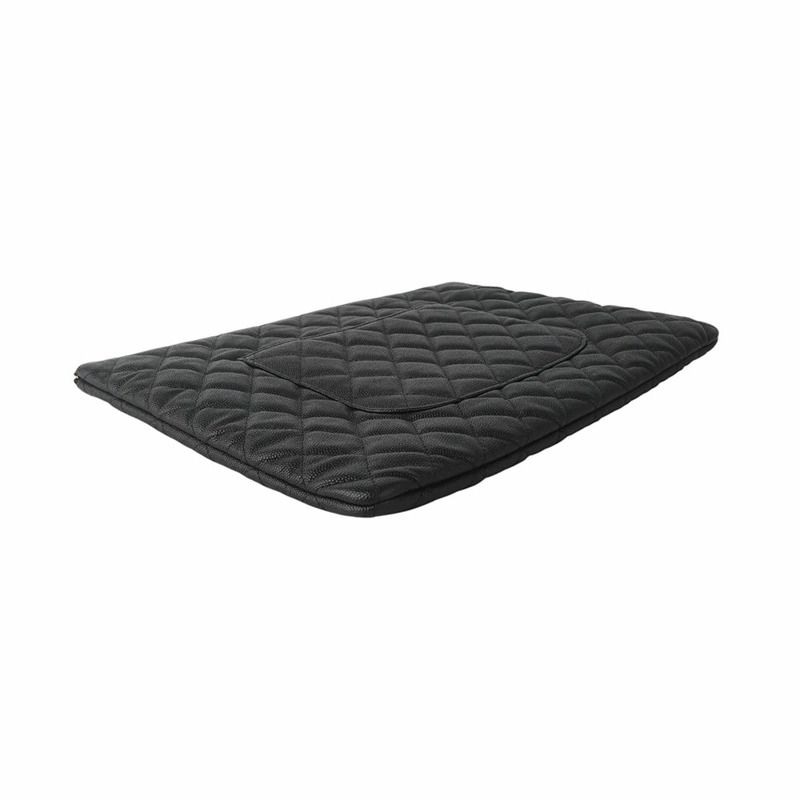 【包稅】CHANEL 魚子醬經典口袋手拿包 銀色 大號(新款全像圖)-3