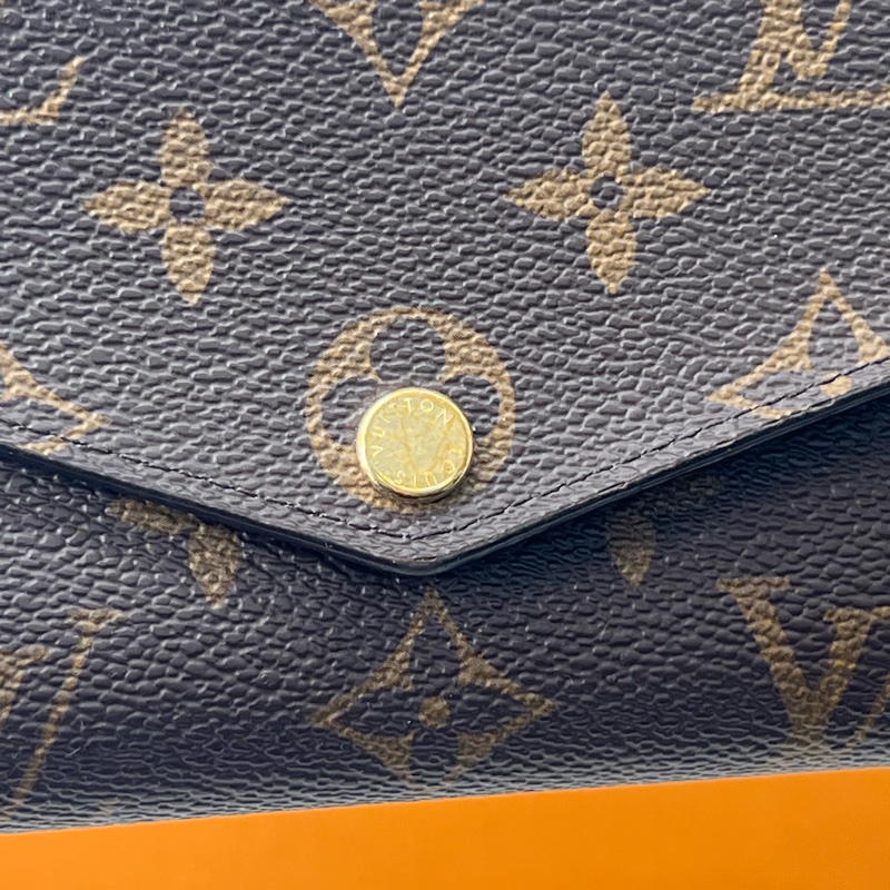 💗香緹國際精品💗 688 LV 信封長夾-1