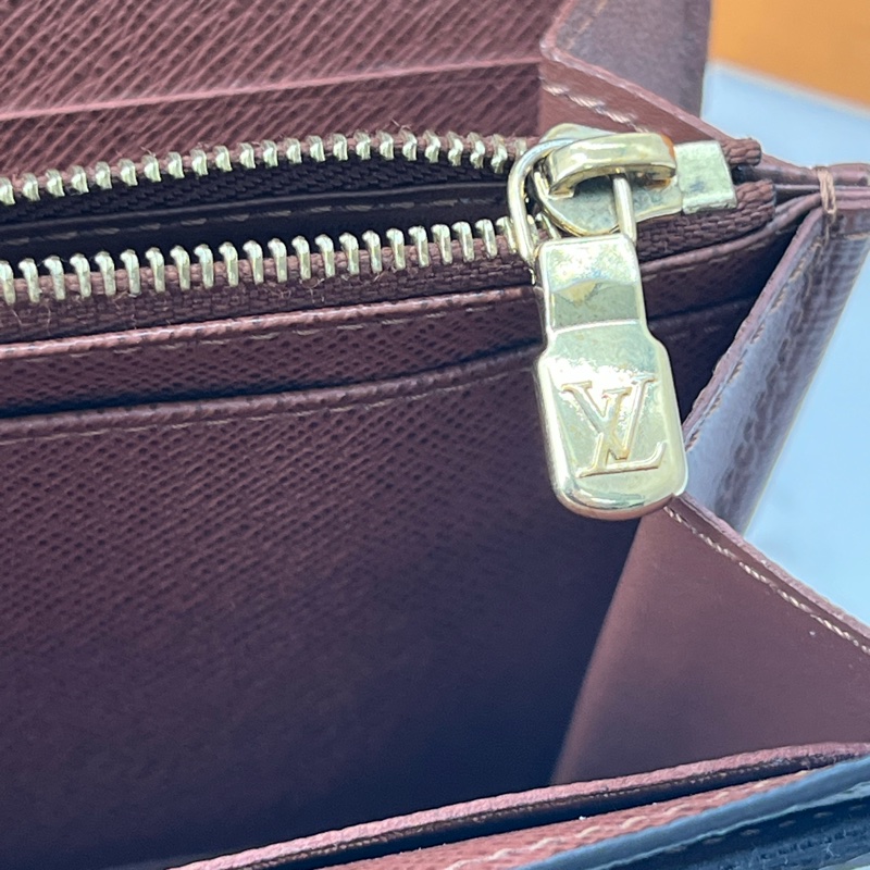 💗香緹國際精品💗 688 LV 信封長夾-6