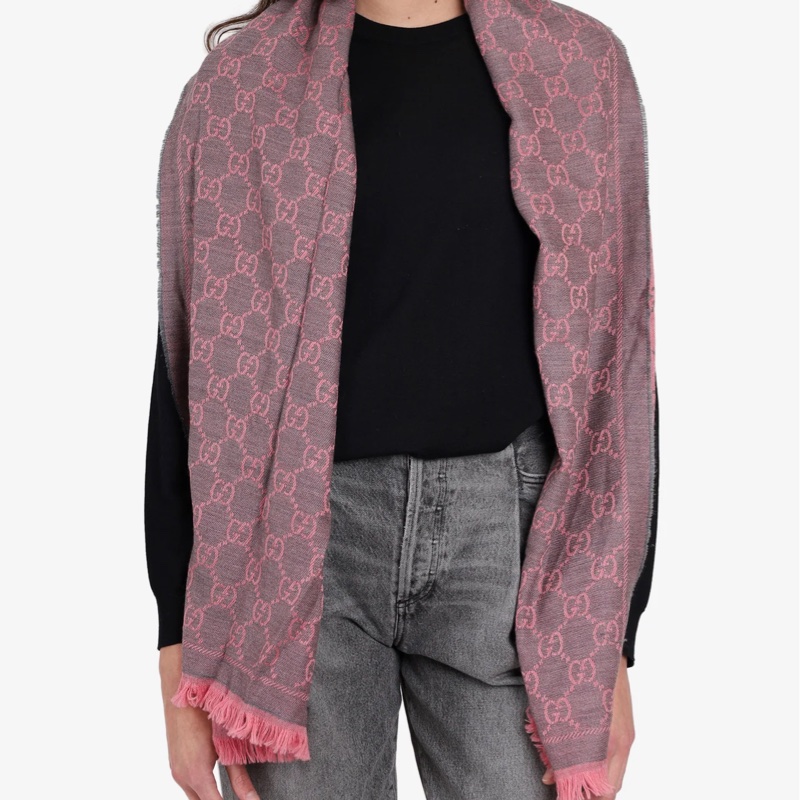 914intheair精品代購『二手閒置』古馳Gucci提花GG logo粉灰色雙面圍巾-0