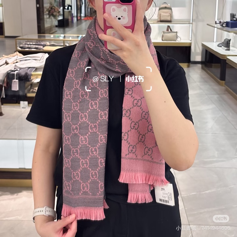 914intheair精品代購『二手閒置』古馳Gucci提花GG logo粉灰色雙面圍巾-4