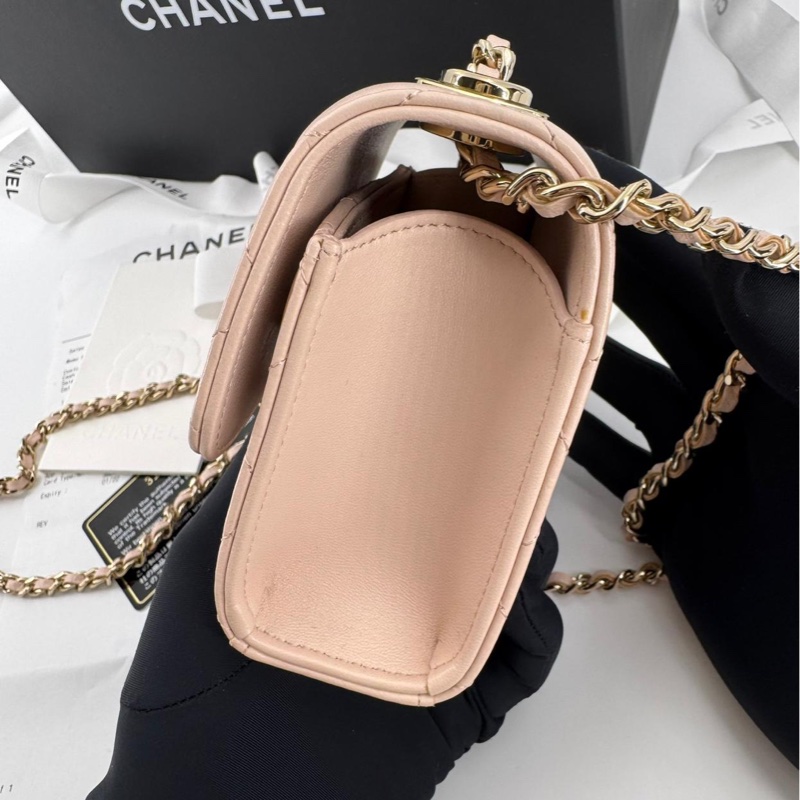 Chanel 2021 Lambskin Quilted Beige Pink Mini Trendy CC Vanity Bag with Champagne-gold toned Hardware-3