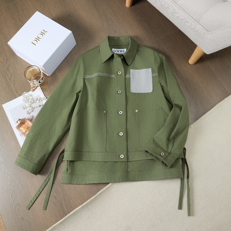 ❤️LOEWE 明星同款 綠色時尚外套-0