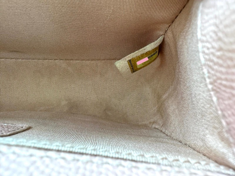 Chanel 2018 Caviar Leather Light Pink Small Boy Bag with Gold Hardware-12