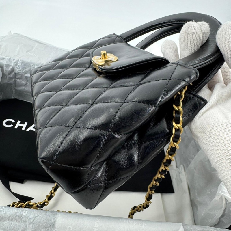 Chanel Kelly Shiny Calfskin Black Mini Handbag-3