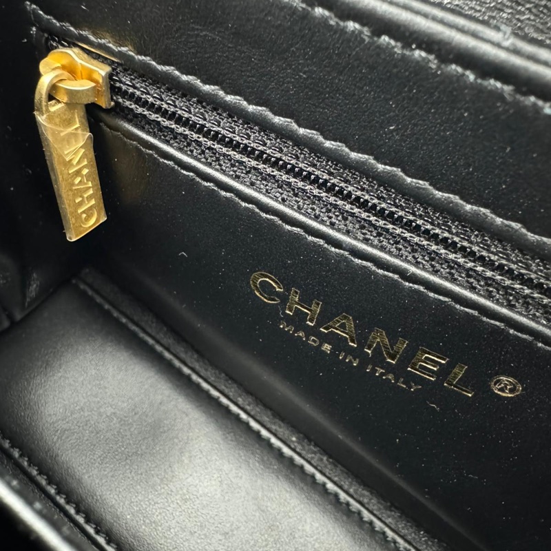 Chanel Kelly Shiny Calfskin Black Mini Handbag-11