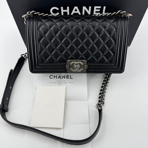 Chanel(21) Calfskin & Ruthenium-Finish Metal Black Leboy 25 Bag