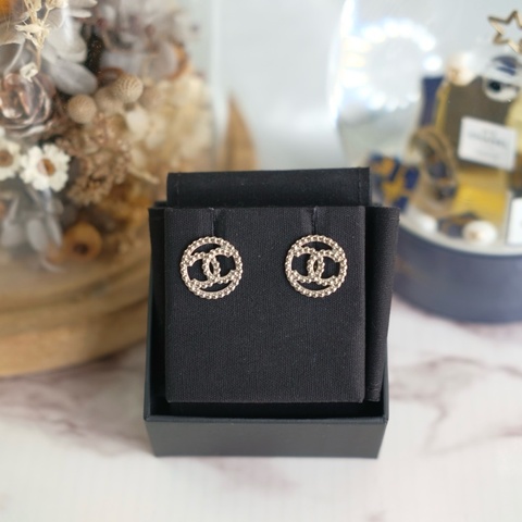 Chanel 22c 圓形雙c 耳環