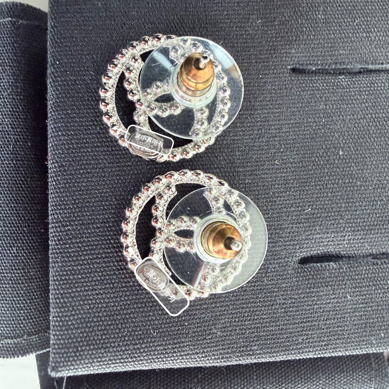 Chanel 22c 圓形雙c 耳環-7