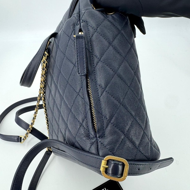 Chanel (18) Caviar Leather CC Filigree Black Backpack with Gold Hardware-8