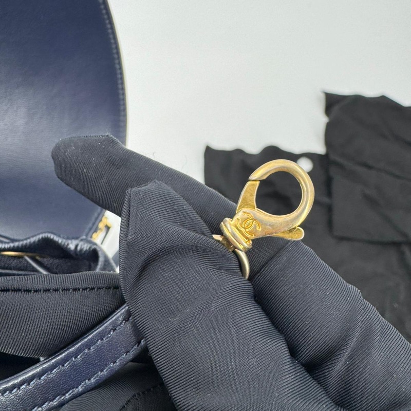 Chanel (18) Caviar Leather CC Filigree Black Backpack with Gold Hardware-12