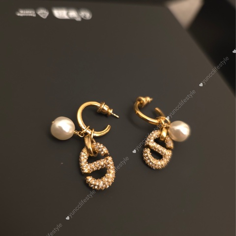 Dior 珍珠碎鑽耳環