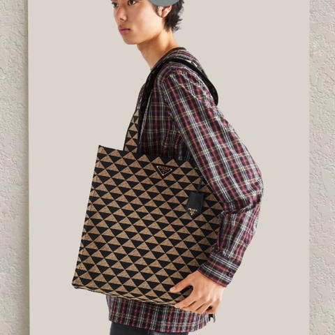 Prada秀款Symbole立體幾何帆布琴譜托特包 36*38*10  99新配件塵袋