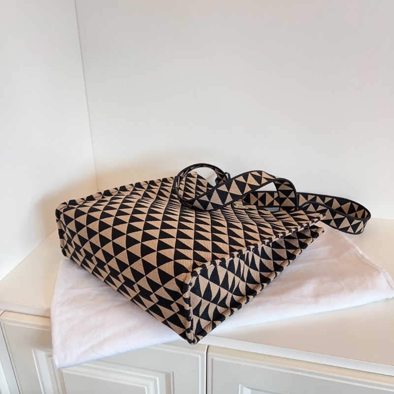 Prada秀款Symbole立體幾何帆布琴譜托特包 36*38*10  99新配件塵袋-4