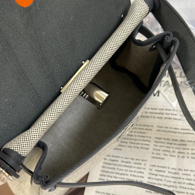 HERMES Herbag zip 20 - 石板灰銀 W-4