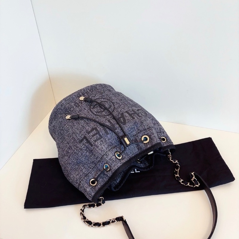 Chanel 沙灘系列抽繩水桶包 黑白灰針織黑配皮金扣22*25*16  98新配件塵袋-4