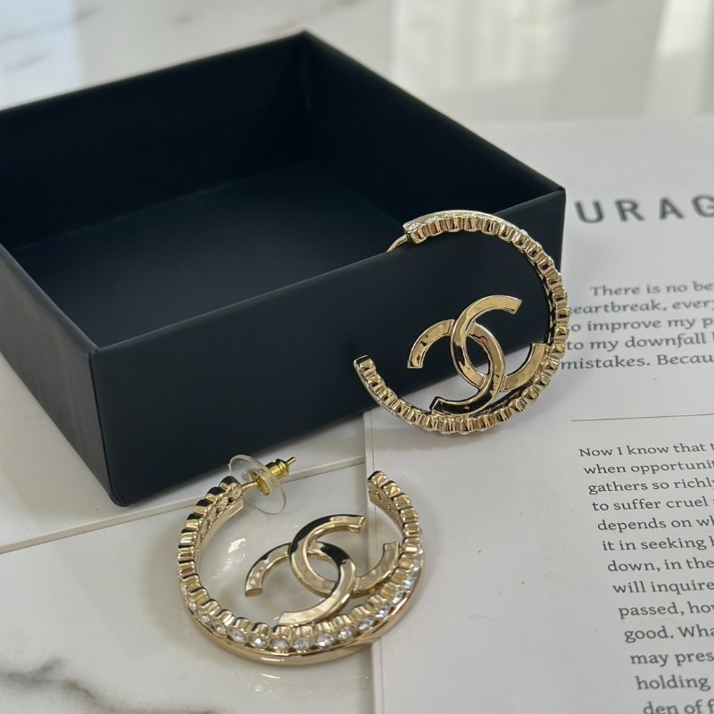 CHANEL 23K鑲鑽圈圈雙C耳環-0