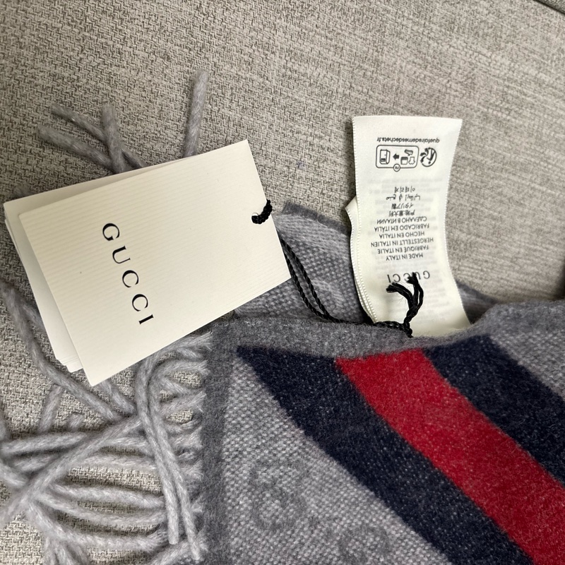 Gucci羊毛流蘇長圍巾190*37-8