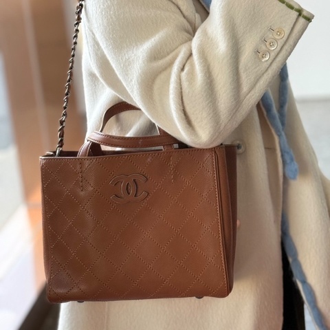 Chanel楓葉焦糖琺瑯雙C公事包托特包 26*22*12 98新塵袋保卡