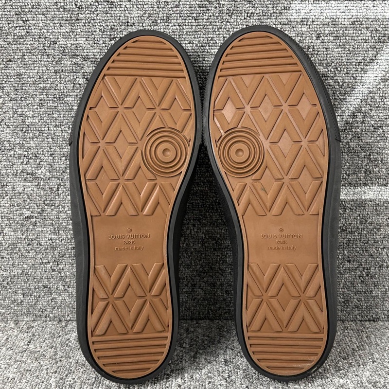 99新Lv路易威登  多色彩字母印花一腳蹬 42.5碼一-7