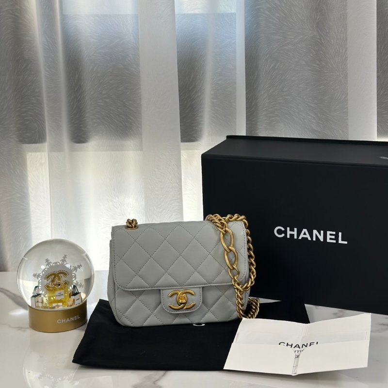 CHANEL 23S雙鍊單肩方胖 - 淺灰藍金-7