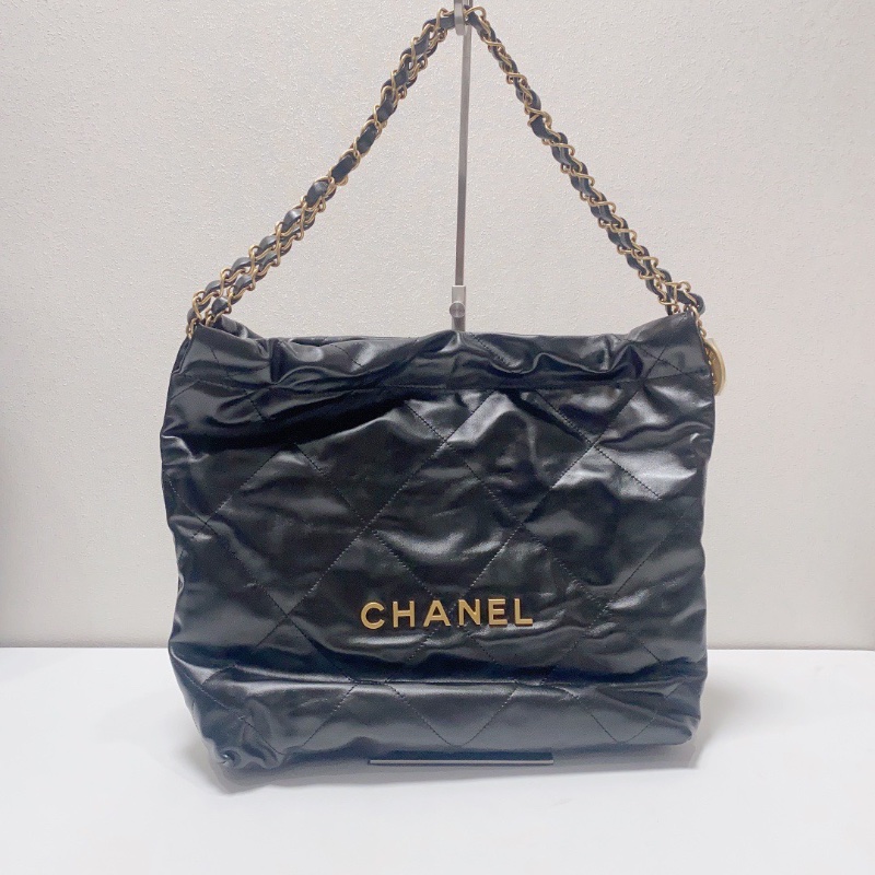 CHANEL黑金22bag小號肩背包30*29*8芯片款 全新閒置配件塵袋-1