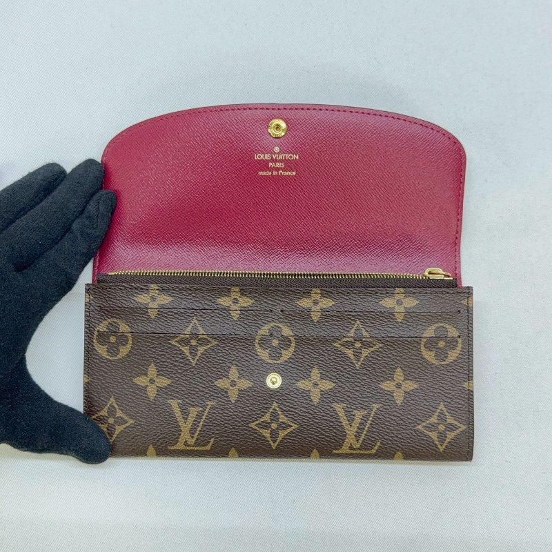 LV Emilie Monogram釦式長夾-4
