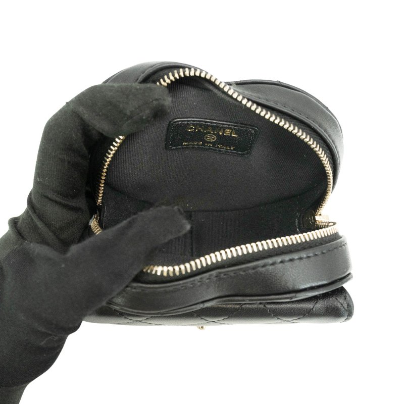 Chanel 展示品 菱格羊皮金釦愛心鍊帶斜背包(AP2787-黑)-4