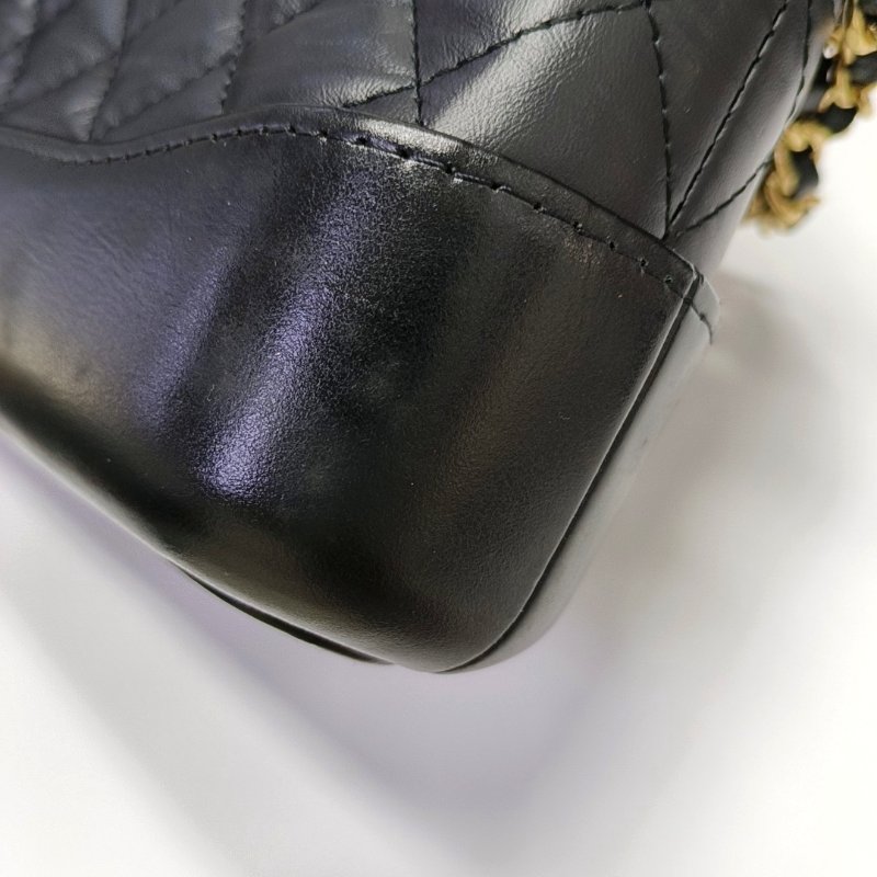 CHANEL GABRIELLE迷你黑色牛皮菱格紋絎縫流浪包單肩包手提包斜挎包金色銀色五金24開可拆卸肩-9