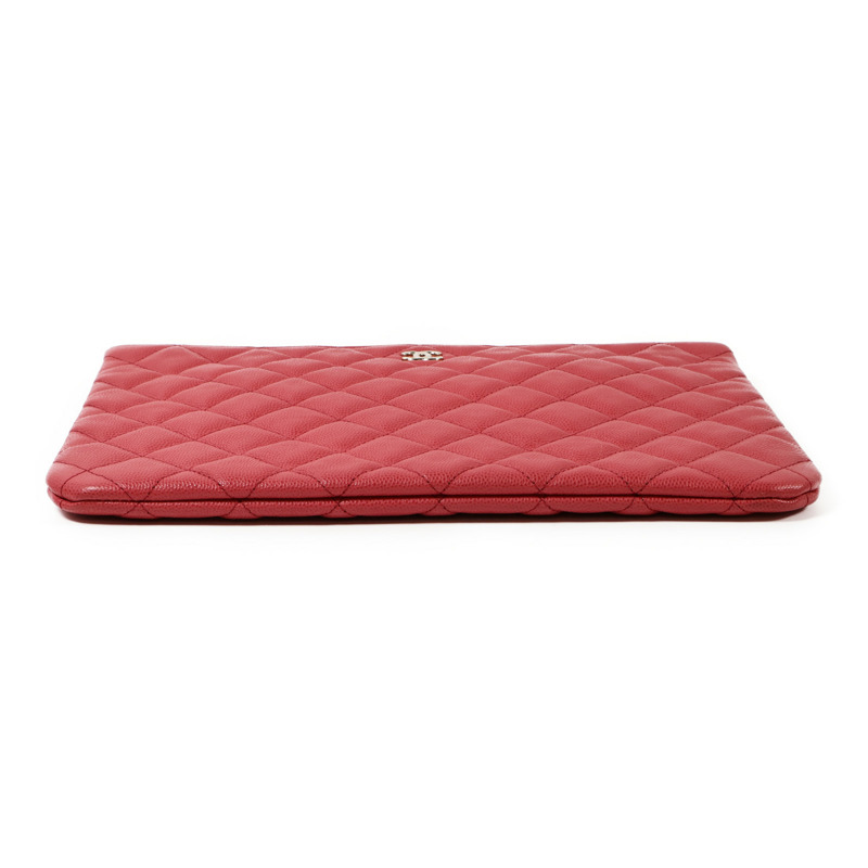 CHANEL 牛皮皮革Pouch金扣手拿包-3