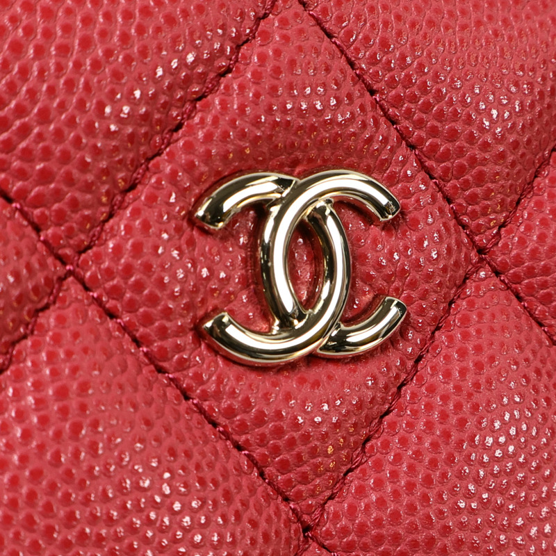 CHANEL 牛皮皮革Pouch金扣手拿包-11