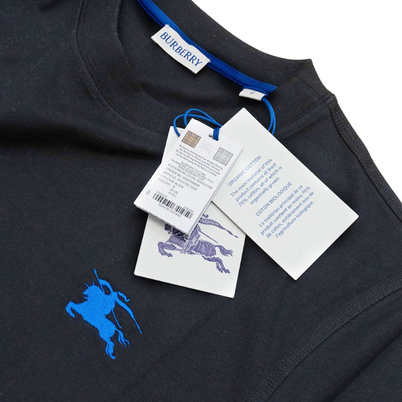 Burberry 圓領藍刺繡戰馬圖騰男短袖上衣(8121702-黑)-4