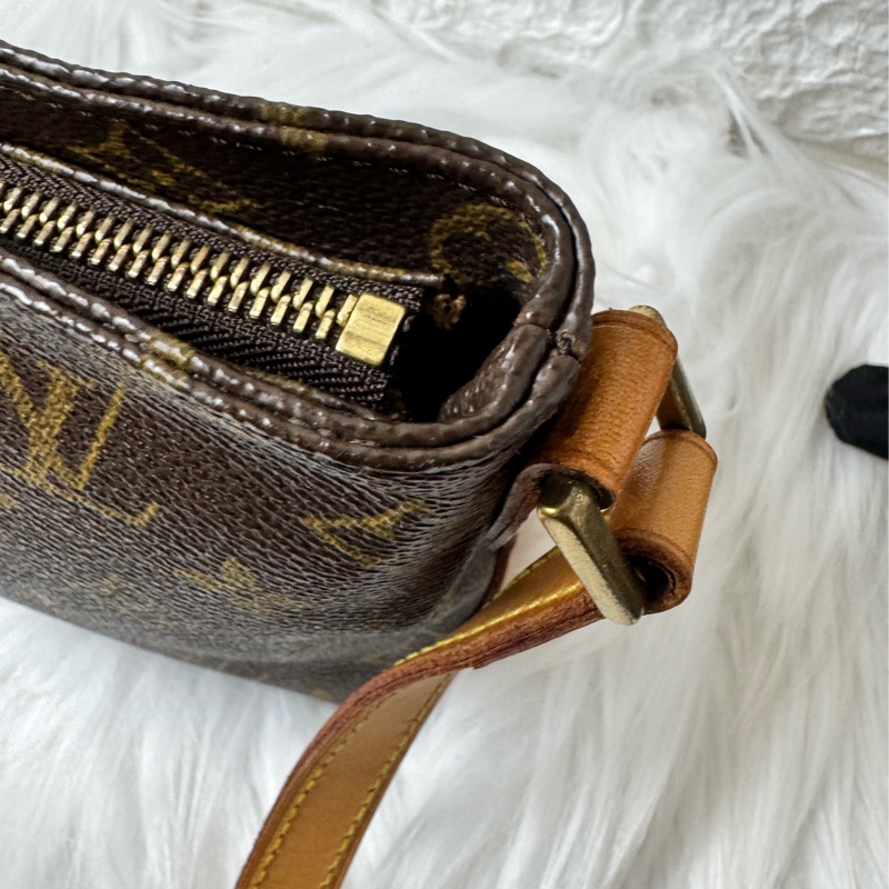 LV 小船包斜背包側背包-13