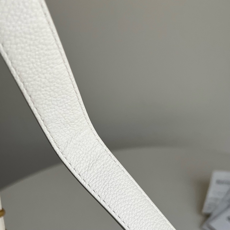 BOTTEGA VENETA 編織肩背包/斜背包 (白色)🤍-26