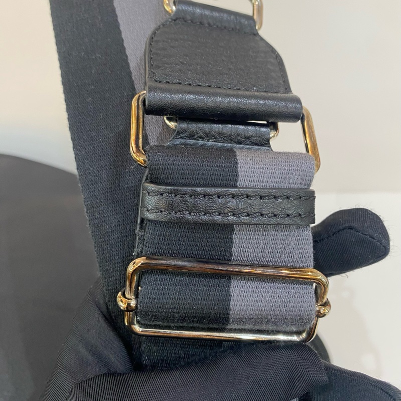 99新fendi芬迪男士公文包手提單肩斜挎包尺寸41 x 40 x 17.5-6