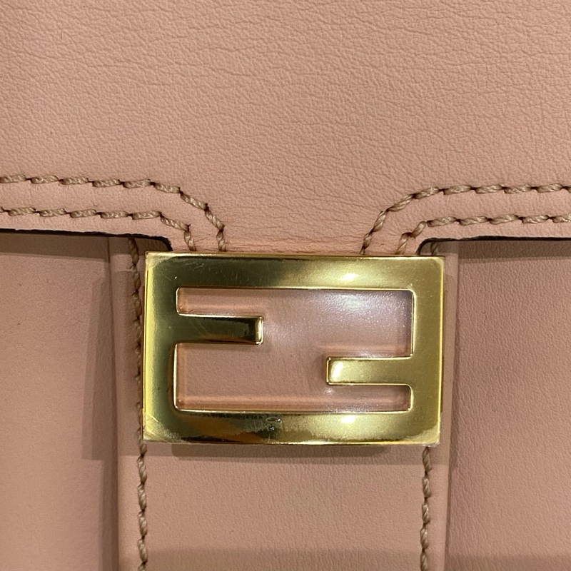 99新Fendi芬迪peekaboo小號肉粉色牛皮限定雙面款手提單肩斜挎包 尺寸19*23*11一-8