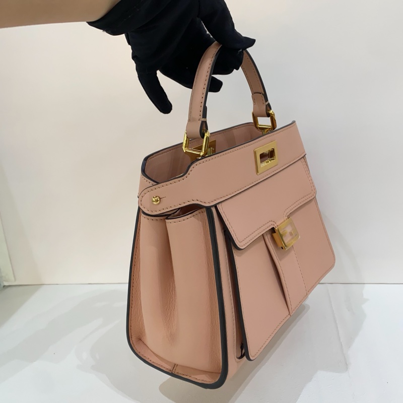 99新Fendi芬迪peekaboo小號肉粉色牛皮限定雙面款手提單肩斜挎包 尺寸19*23*11一-9