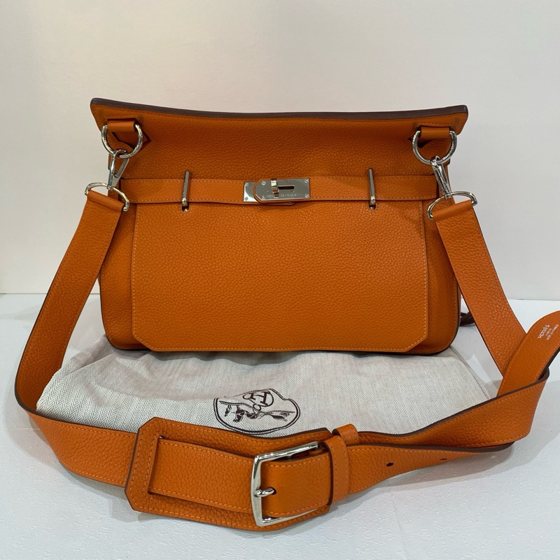 98新Hermes愛馬仕吉普賽 刻橙色Togo皮銀扣單肩斜挎包 尺寸34*15*24，塵袋肩帶一-0