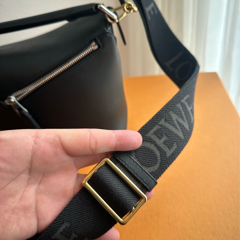 LOEWE 黑皮革SMALL PUZZLE 超好看唷-8