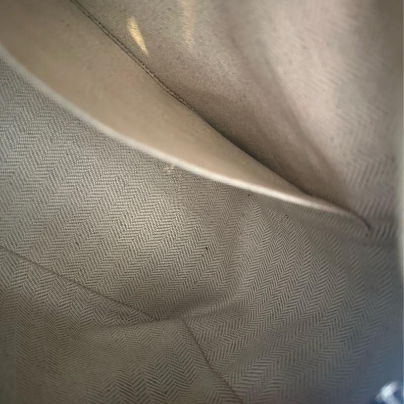 LOEWE 黑皮革SMALL PUZZLE 超好看唷-10