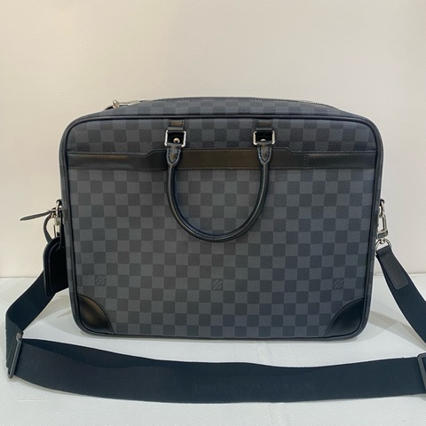98新LV/路易威登經典灰配黑棋盤格公文包手提單肩斜挎包，尺寸40*30*10，肩帶鑰匙鎖一