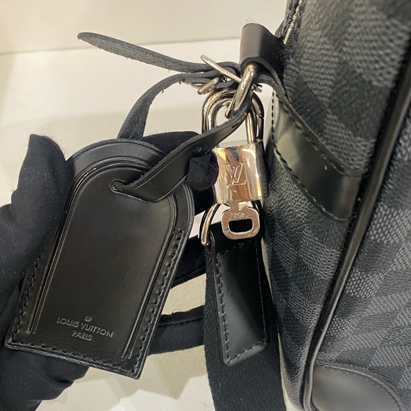 98新LV/路易威登經典灰配黑棋盤格公文包手提單肩斜挎包，尺寸40*30*10，肩帶鑰匙鎖一-8