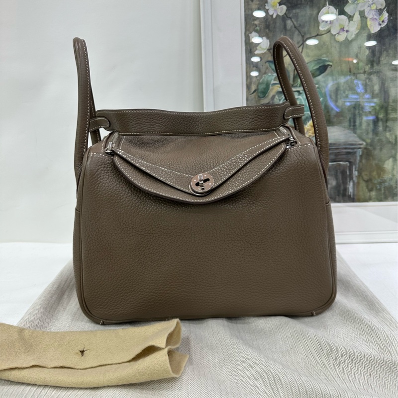 Hermes 愛馬仕 Lindy 30 大象灰銀扣 框R TC皮-0