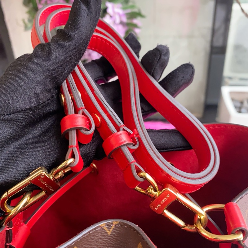 98新LV/路易威登老花紅色水桶包，尺寸26x26x17.5，有肩帶，-5