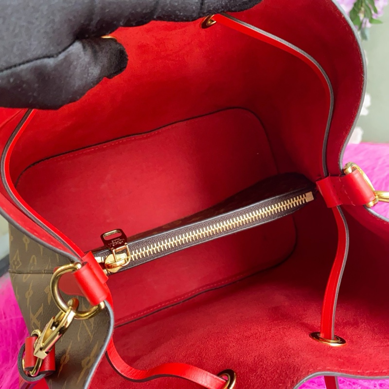98新LV/路易威登老花紅色水桶包，尺寸26x26x17.5，有肩帶，-6