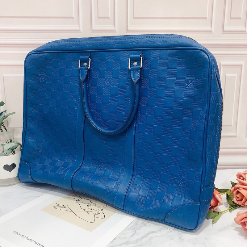 95新LV/路易威登藍色棋盤格純皮男士手提單肩包，尺寸40*6*29，無附件，大號一-2