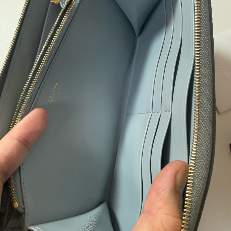 ✔️ Celine 荔枝紋牛皮拉鏈長夾-17