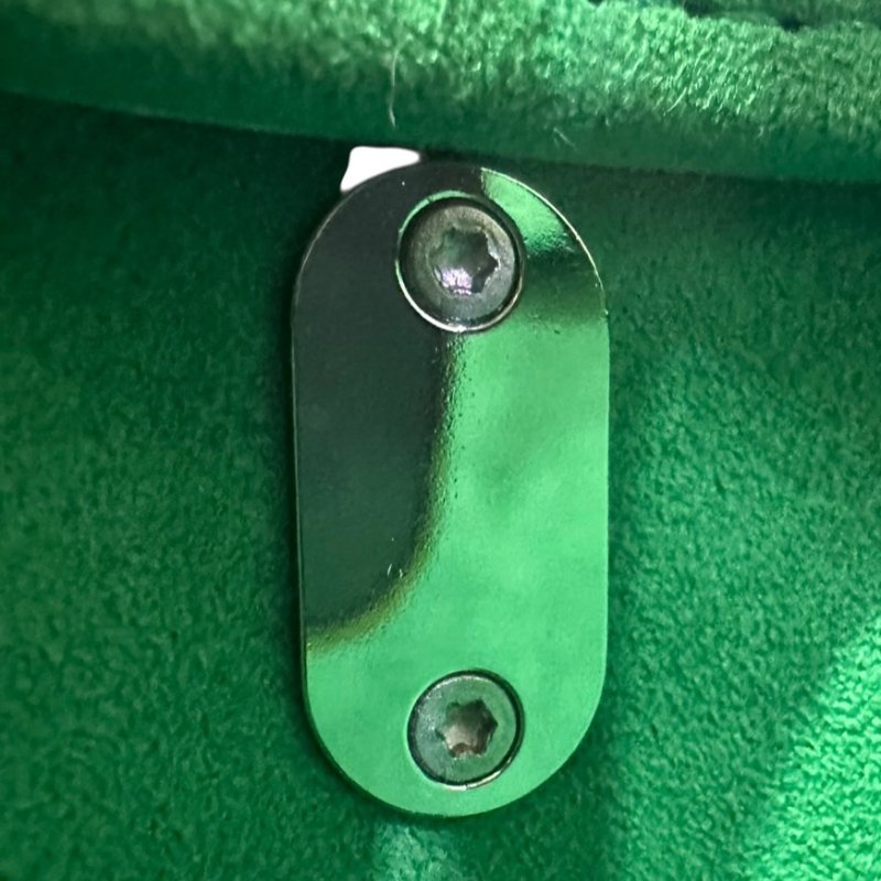 【美收精品】LV綠白色限量手提筒包 4-905-14