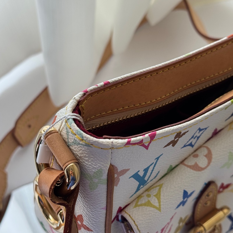▪️富貴選物FUGUEI▪️限量聯名款 LV 春上隆M40051白三彩駱駝包 斜背包-4