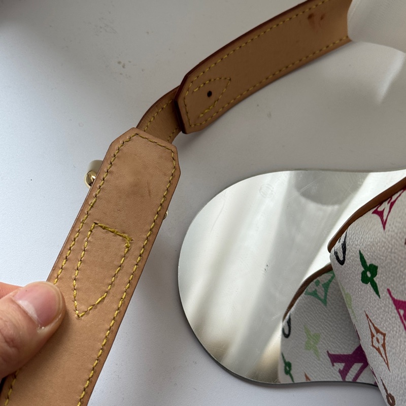 ▪️富貴選物FUGUEI▪️限量聯名款 LV 春上隆M40051白三彩駱駝包 斜背包-5